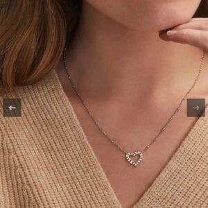 🌿🍒Kendra Scott Ari Heart Crystal Pendant Necklace  Rhodium - White Crystal🍒🌿
